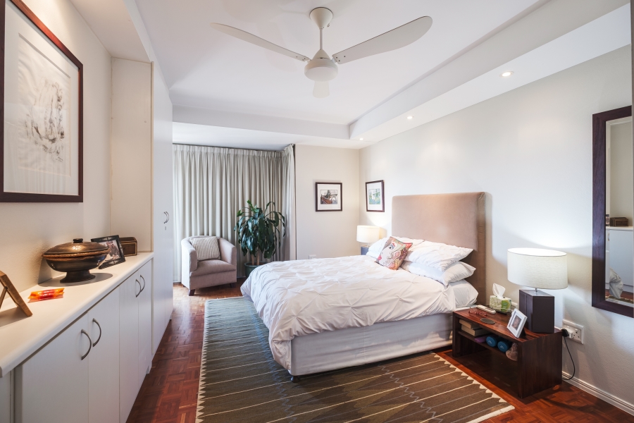 1 Bedroom Property for Sale in Green Point Western Cape